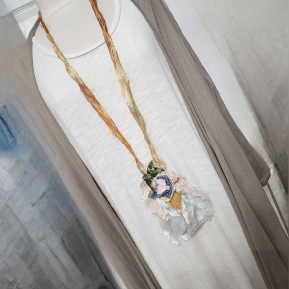 MOSSIE ANNA ARTISAN DESIGN Accessories - JABOT Slow Stitching🩷🩷🩷MOSSIE ANNA ARTISAN DESIGN NWT